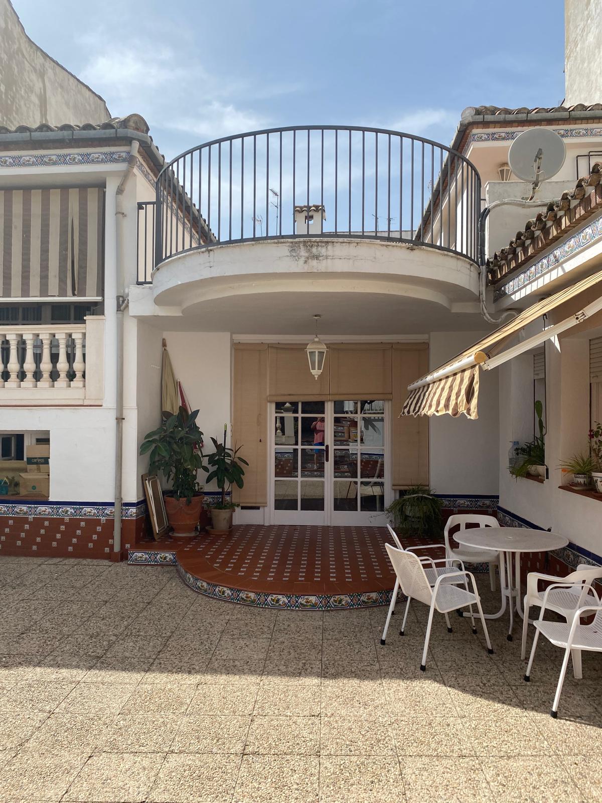 **Casa / Chalet Adosado en Venta en Bailén, Jaén**